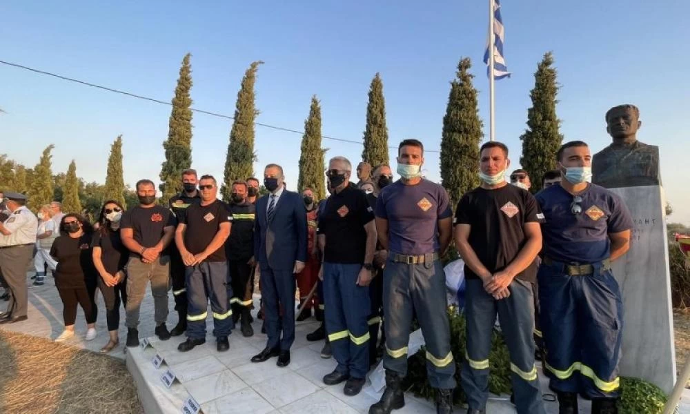 Νέα Στύρα: Μνημόσυνο προς τιμήν των χειριστών που έχασαν τη ζωή τους